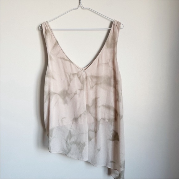 FREE PEOPLE | Flowy Draped Tank Top - Pale Pink with light marbling - Medium - Picture 2 of 6